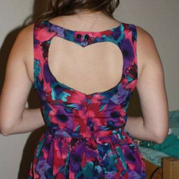 Fit and flare party dress - Picture 7 of 7